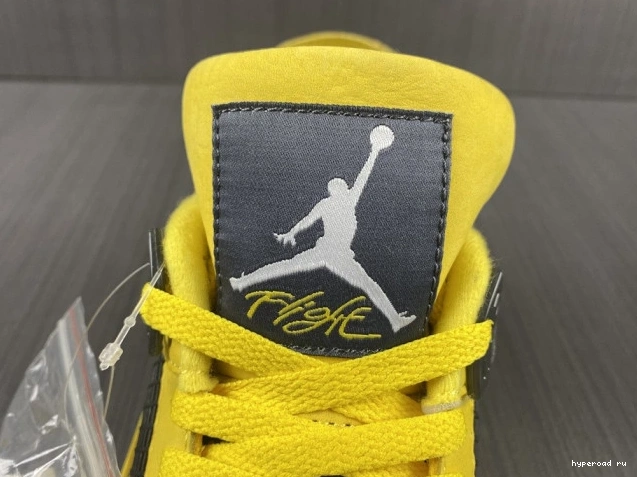Lightning 4 Air CT8527-700 Retro Jordan 0704